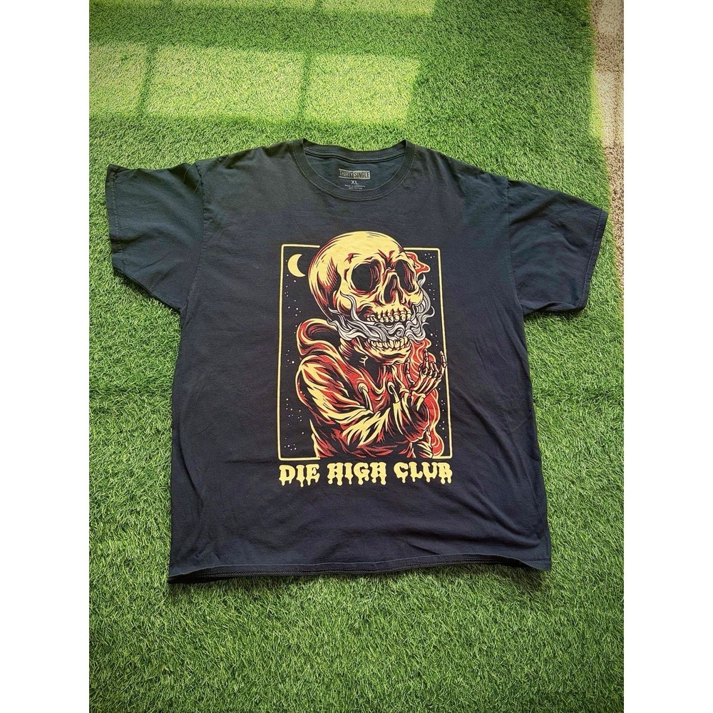 Thirty Single "Die High Club" Graphic T-Shirt Size XL